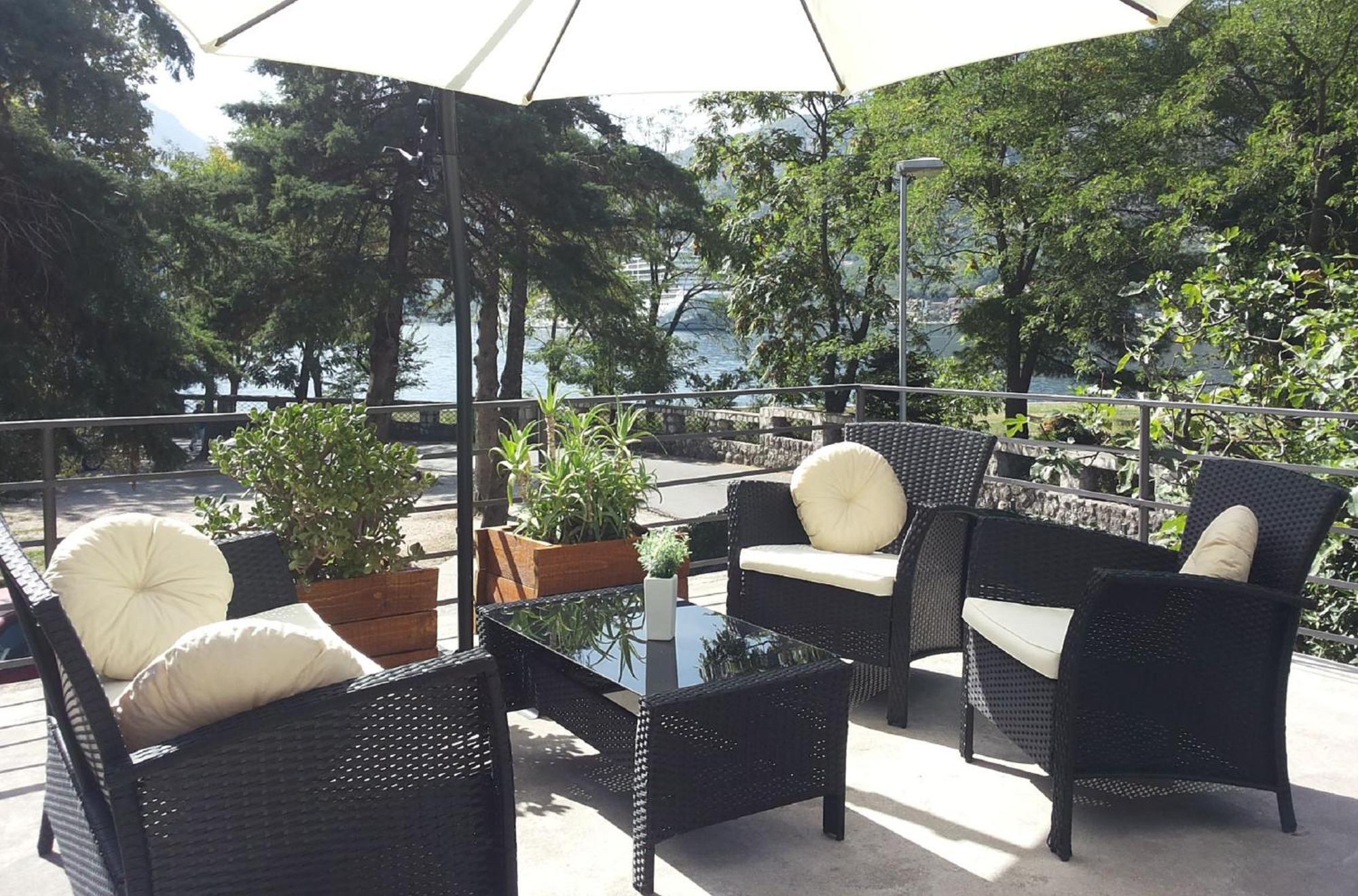 Apartments Vojvoda Котор Екстер'єр фото